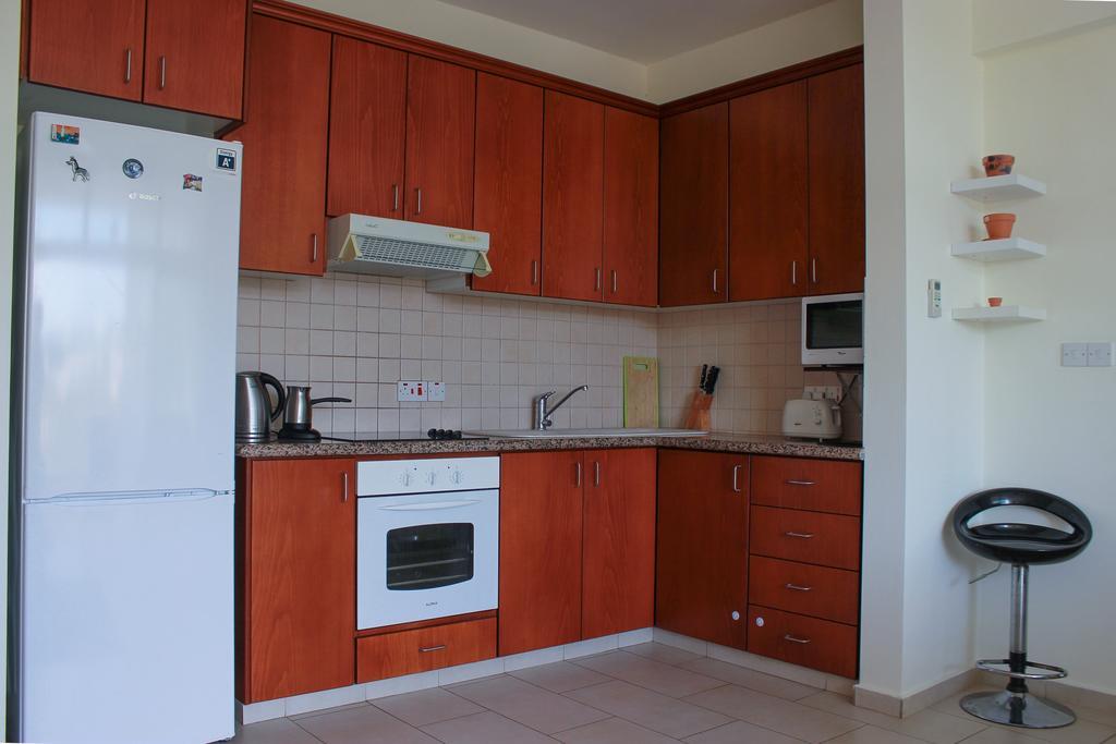 King'S Gardens Apartment Paphos Exterior photo