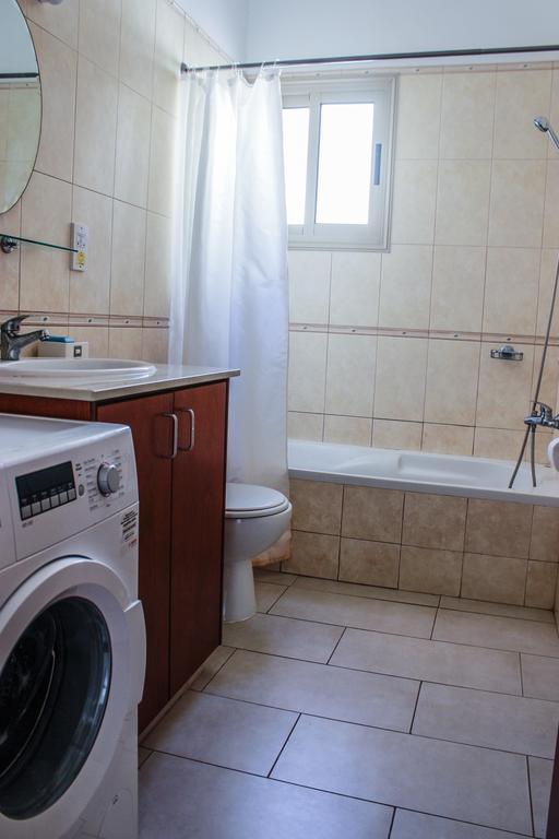 King'S Gardens Apartment Paphos Exterior photo